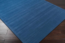 Carregar imagem no visualizador da galeria, Brockton Solid Blue Wool Rug

