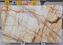Cargar imagen en el visor de la galería, Fiore D&#39;oro White Bookmatching Marble Slabs Polished - Full Truckload
