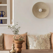 Cargar imagen en el visor de la galería, Fiska Wall Lamp
