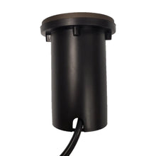 Carregar imagem no visualizador da galeria, Flat Top In Ground Well Light Body and Brass Decorative Cover
