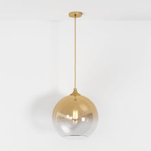 Cargar imagen en el visor de la galería, Freyde Pendant Light
