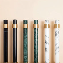 Carregar imagem no visualizador da galeria, Galil Marble Knob &amp; Pull Bar
