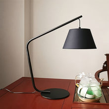 Cargar imagen en el visor de la galería, Gamela Table Lamp
