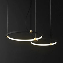 Load image into Gallery viewer, Gwyneth Pendant Light
