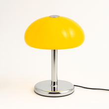 Cargar imagen en el visor de la galería, Harold Table Lamp
