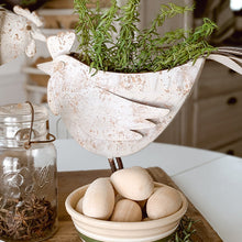 Carregar imagem no visualizador da galeria, Indoor/Outdoor Distressed Hen Planter, Choose Your Style
