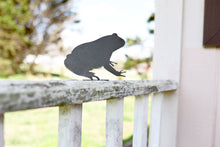 Load image into Gallery viewer, Frog Statue
