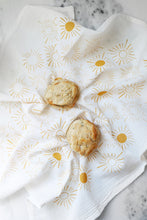 Load image into Gallery viewer, Sundance Pattern Tea Towel
