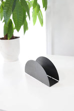 Carregar imagem no visualizador da galeria, Arch Metal Mail Organizer
