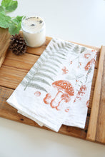 Carregar imagem no visualizador da galeria, Forest Floor Tea Towel
