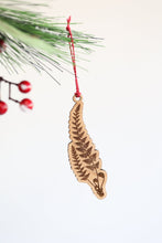 Load image into Gallery viewer, Fern Ornament
