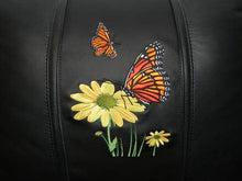 Carregar imagem no visualizador da galeria, Butterfly &amp; Daisy Logo Panel
