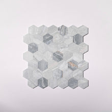 Carregar imagem no visualizador da galeria, Hexagon Peel and Stick Wall Tiles
