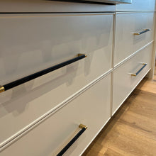 Cargar imagen en el visor de la galería, Bold, Solid Brass Black &amp; Gold Knurled Cabinet Pulls
