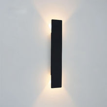 Load image into Gallery viewer, Indira Wall Lamp
