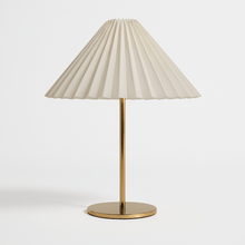 Cargar imagen en el visor de la galería, Irene Table Lamp
