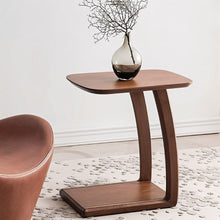 Carregar imagem no visualizador da galeria, Ives Side Table
