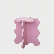 Carregar imagem no visualizador da galeria, Jiggly Side Table
