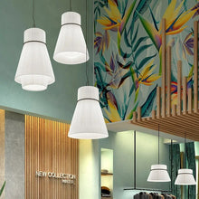 Carregar imagem no visualizador da galeria, Kanina Pendant Light
