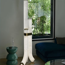 Cargar imagen en el visor de la galería, Kanon Alabaster Floor Lamp
