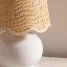 Load image into Gallery viewer, Theisseil Beige Table Lamp
