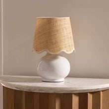 Load image into Gallery viewer, Theisseil Beige Table Lamp
