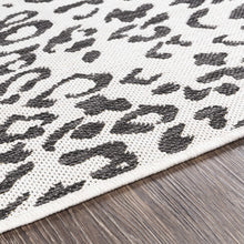Load image into Gallery viewer, Alderbury White Leopard Print Rug
