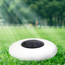 Carregar imagem no visualizador da galeria, LED Solar Outdoor Waterproof Lights
