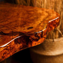 Cargar imagen en el visor de la galería, Bar Top and Table Top Clear Epoxy Resin 2 Gallons
