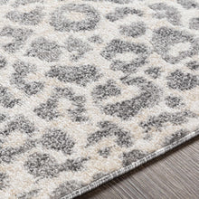 Cargar imagen en el visor de la galería, Beige Liversedge Leopard Print Area Rug
