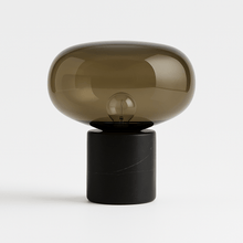 Cargar imagen en el visor de la galería, Lueur Table Lamp
