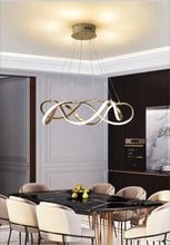 Carregar imagem no visualizador da galeria, Mariquita Chandelier
