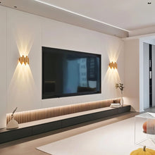 Load image into Gallery viewer, Matteo Wall Lamp
