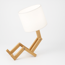 Cargar imagen en el visor de la galería, Mechanical Man Table Lamp
