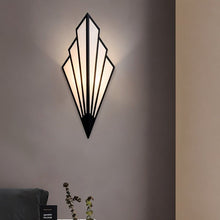 Carregar imagem no visualizador da galeria, Meital Wall Lamp
