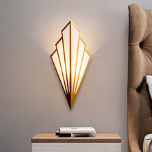 Carregar imagem no visualizador da galeria, Meital Wall Lamp
