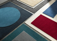 Carregar imagem no visualizador da galeria, Brockton Solid Tan Wool Rug
