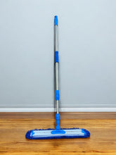 Cargar imagen en el visor de la galería, 18&quot; Microfiber Flat Mop
