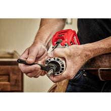Carregar imagem no visualizador da galeria, Milwaukee 2723-20 M18 FUEL Compact Router (Tool Only)
