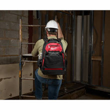 Carregar imagem no visualizador da galeria, Milwaukee 48-22-8200 1680 Denier 35 Pocket Jobsite Backpack w/ Laptop Sleeve and Molded Plastic Base
