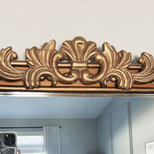 Carregar imagem no visualizador da galeria, Antique Inspired Ornate Gold Mirror
