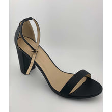 Load image into Gallery viewer, WILD DIVA LOUNGE CHUNKY HEELS MORRY-01
