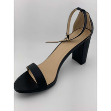 Load image into Gallery viewer, WILD DIVA LOUNGE CHUNKY HEELS MORRY-01
