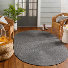 Carregar imagem no visualizador da galeria, Black Braided Faux Jute Rug
