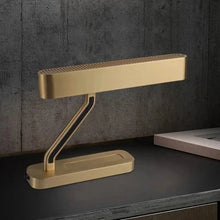 Carregar imagem no visualizador da galeria, Munira Table Lamp
