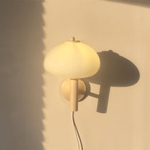 Load image into Gallery viewer, Nameko Wall Lamp
