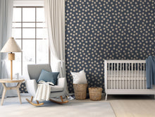 Carregar imagem no visualizador da galeria, Griffy Wallpaper by Hailey Kiefer Designs
