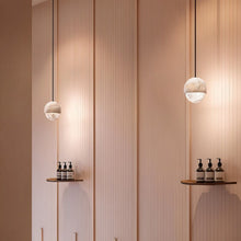 Carregar imagem no visualizador da galeria, Neos Alabaster Pendant Light
