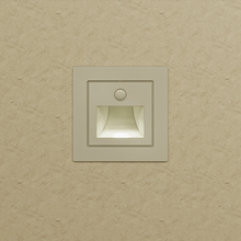 Load image into Gallery viewer, Noa Stair Light
