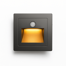 Load image into Gallery viewer, Noa Stair Light
